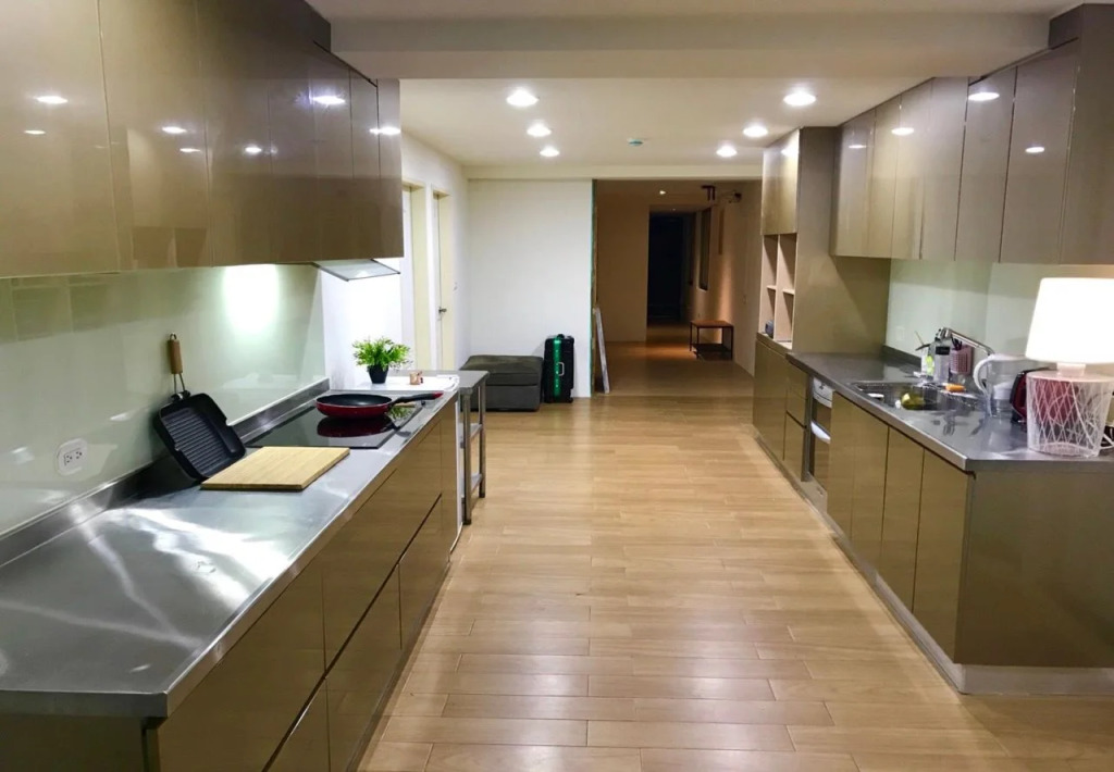 Taipei Inn
