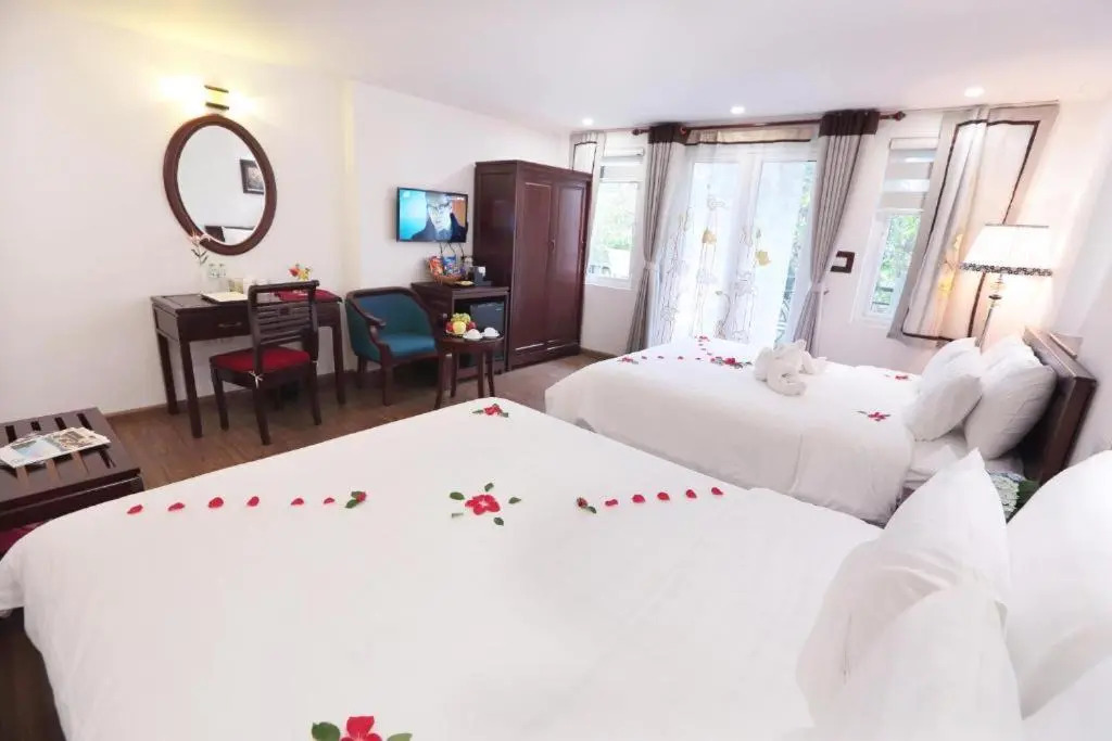 Hanoi Siva Luxury Hotel & Travel