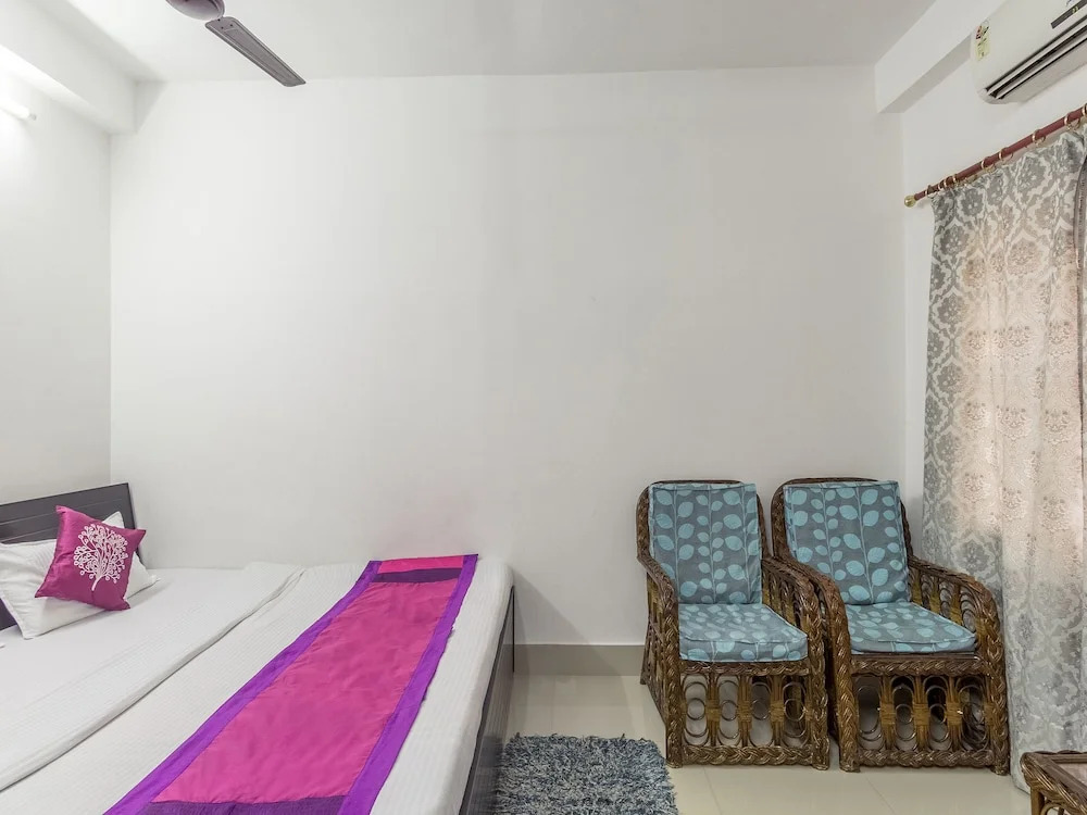 OYO 5151 Home Stay Tia Inn