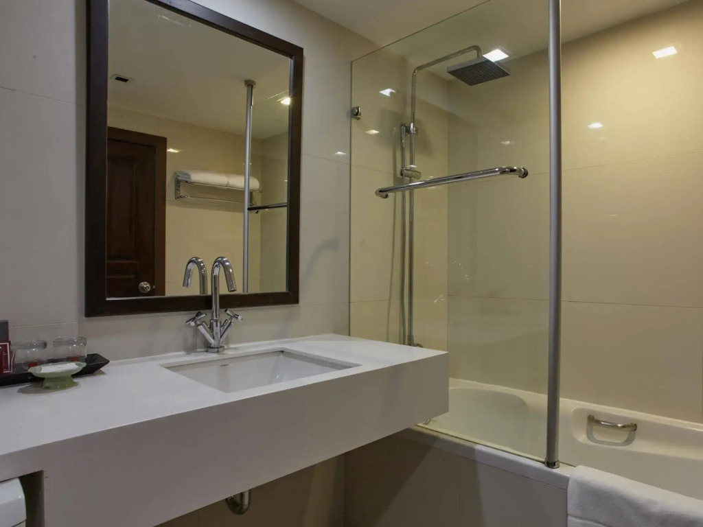 Royal Suite Hotel Bangkok