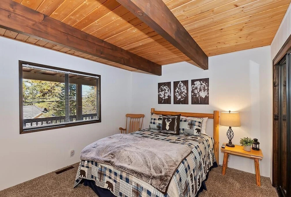 028 - Sunset Mountain Retreat