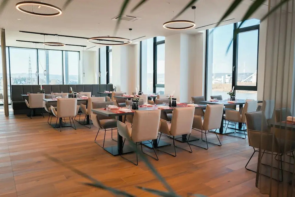 Frames Hotel GmbH