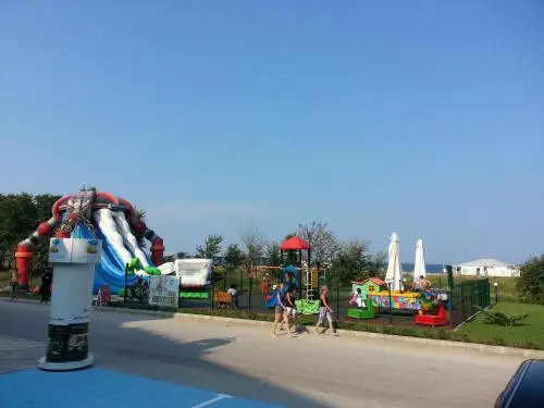 Al Rial Beach Apartments