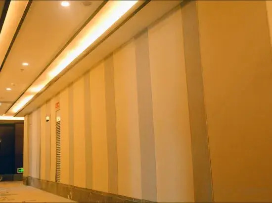 Middle East Hotel (Pingba Zhongshan Middle Road Branch)