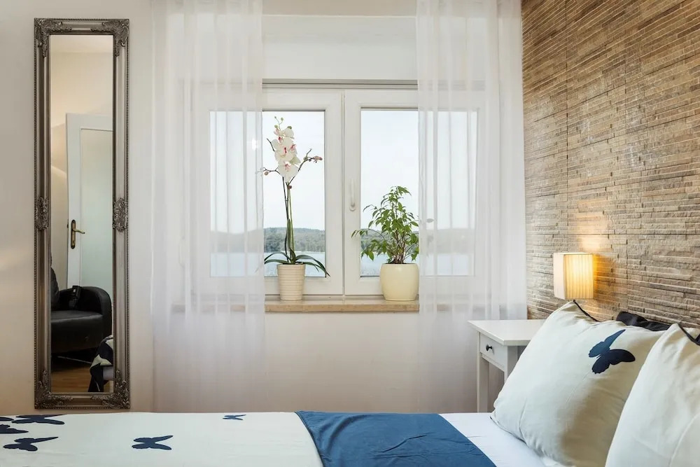 Apartment Akvileia