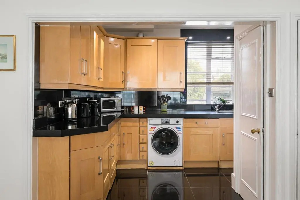 PickThePlace Lancaster gate