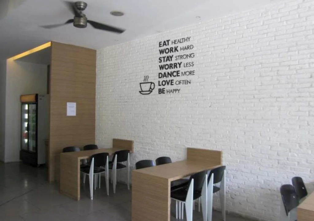 Maxley Pluit