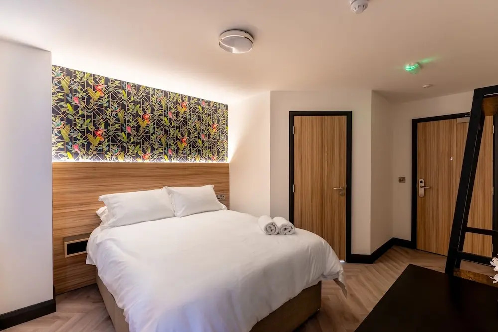 Hotel No.9