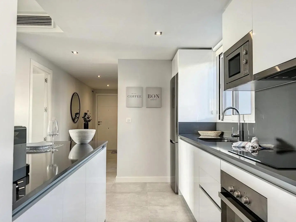 Via Celere 2328 Luxury Sea View Apartment
