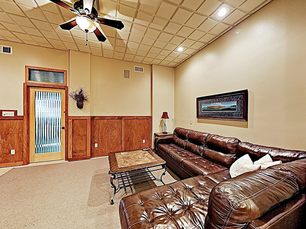 New Listing! Bear Creek On Hogback Lake 3 Bedroom Home