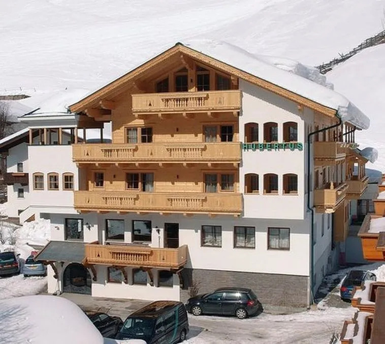 Hubertushof Apartments