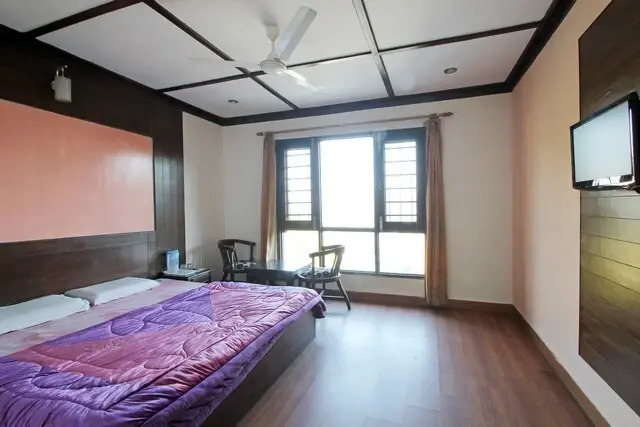 Hotel Ambica Palace