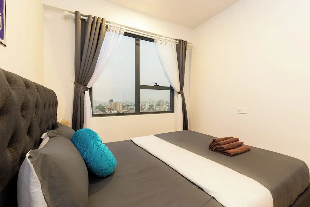 Soho Residences & Hotel - Ben Thanh Market, Bui Vien Walking Street & SG Historical Vibe