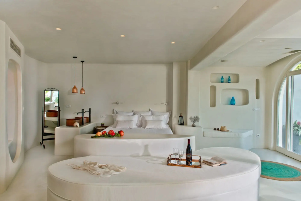 Calypso Suites & Villas