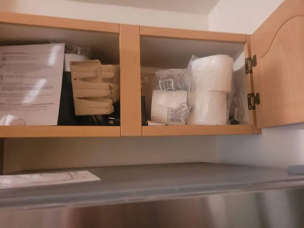 Modern 2BR Near Downtown & Expo Centre