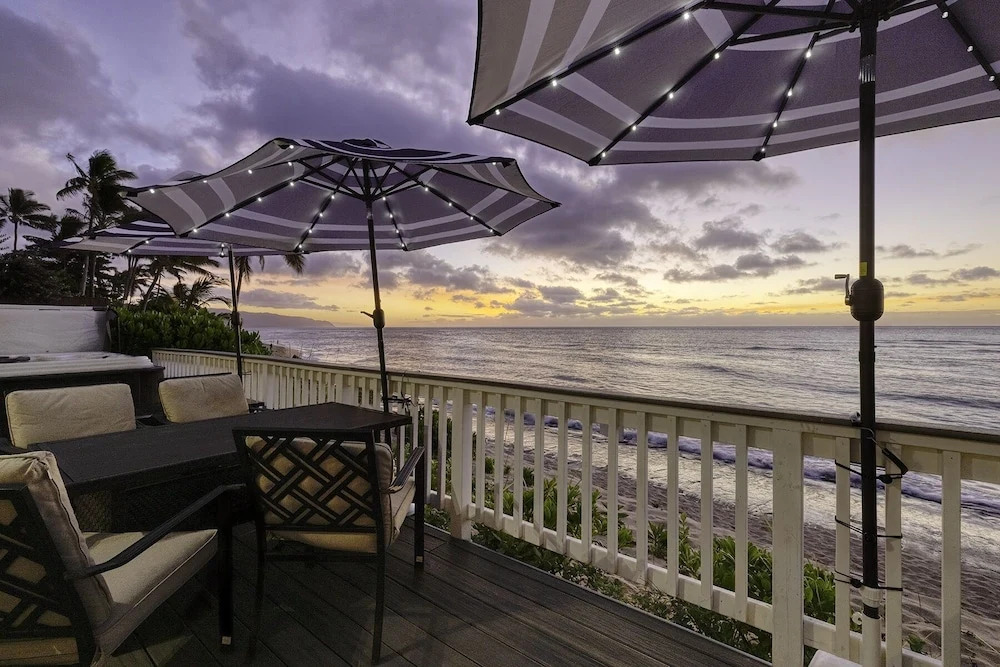 Sea Turtle Ranch 4 Bedroom Home by RedAwning
