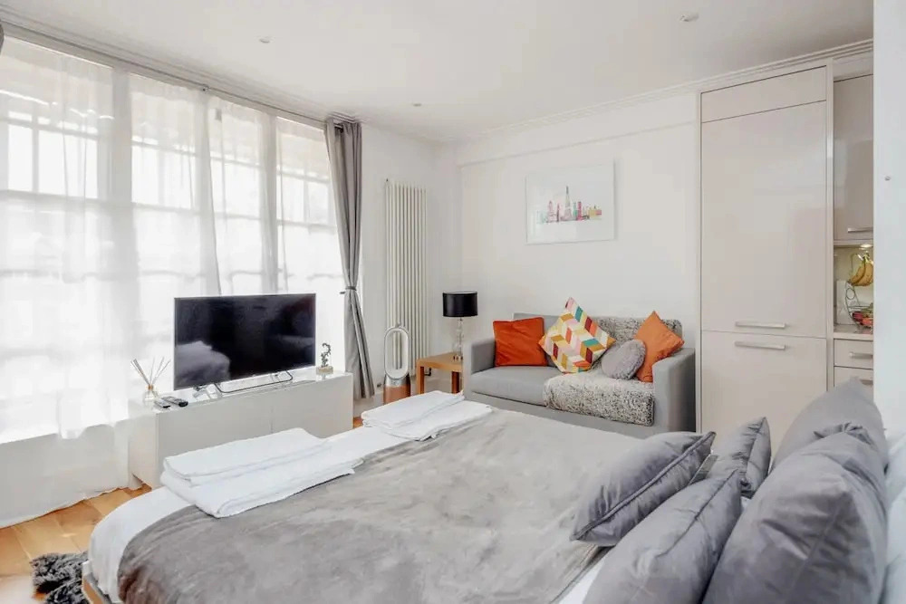 Elegant Stay Near Hyde Park