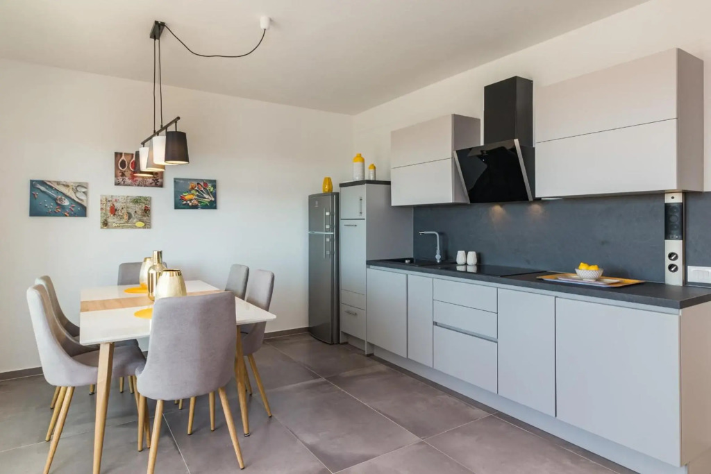 Penthouse Apartment Sax