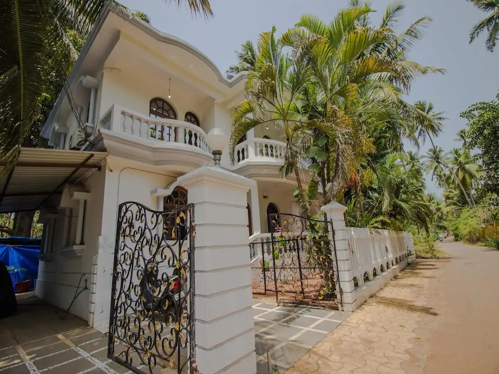 OYO 14751 Home Magnificent 1BHK Calangute