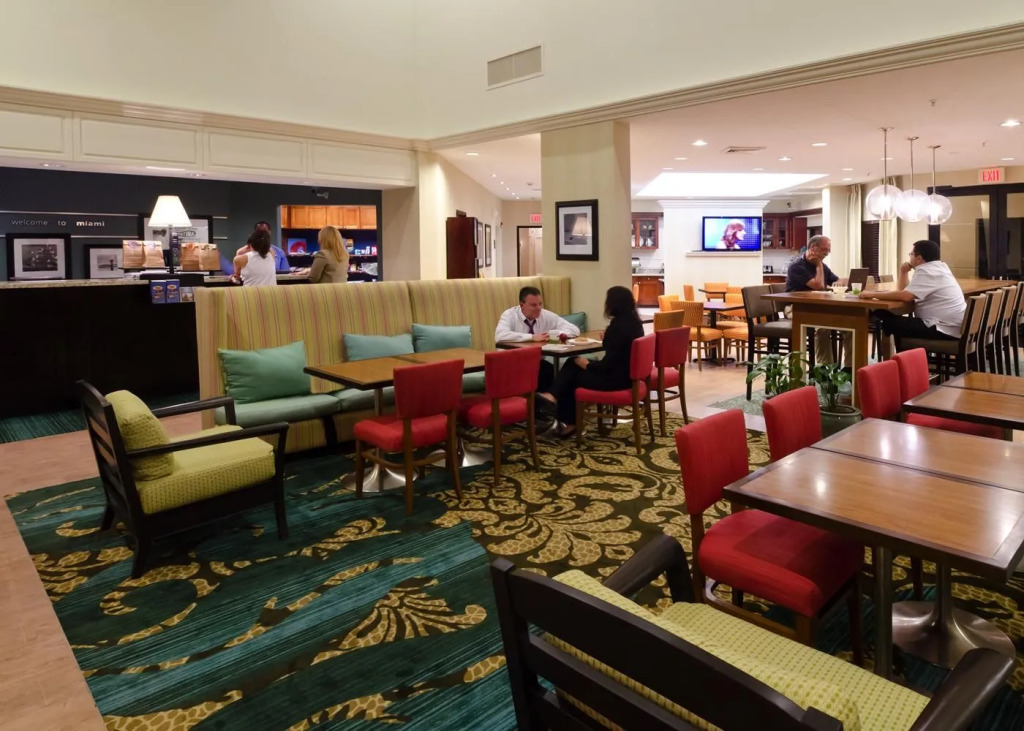 Hampton Inn & Suites Miami-Doral Dolphin Mall