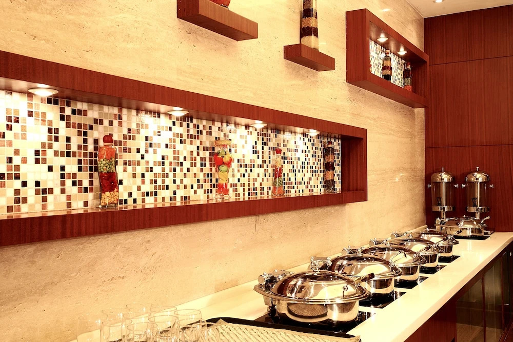 City Club Phase III
