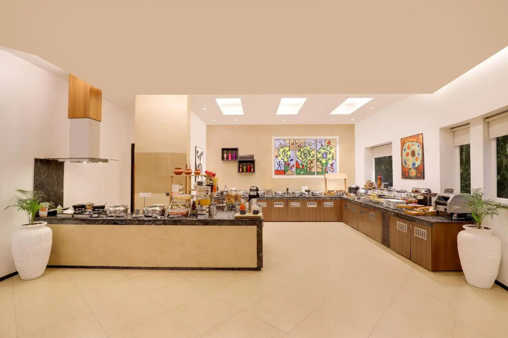 Lemon Tree Hotel Hinjewadi Pune