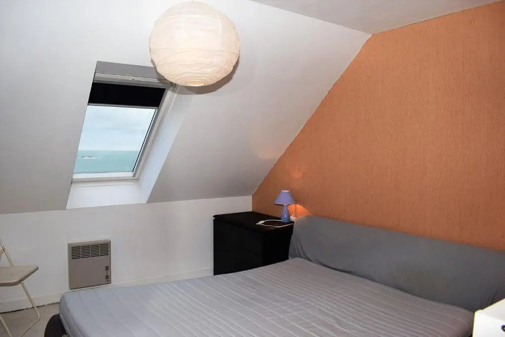 Appartement au dernier étage plage de Trestraou à PERROS-GUIREC - ref 858