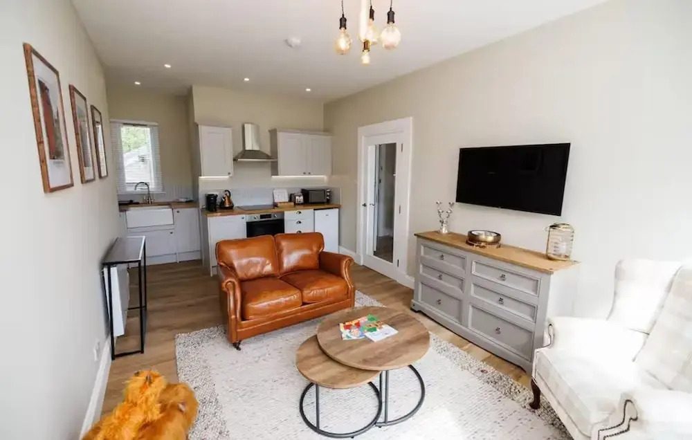 Stylish 2-bed Apartment in the Heritage Quarter