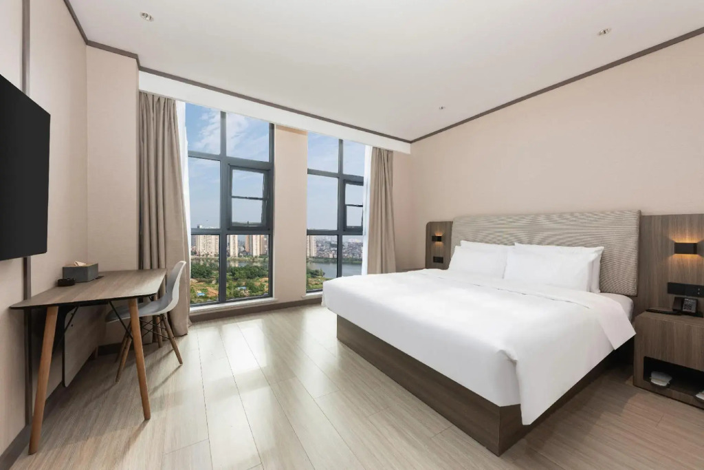 HanTing Hotel (Huangshi Yangxin High-Speed Railway Station)