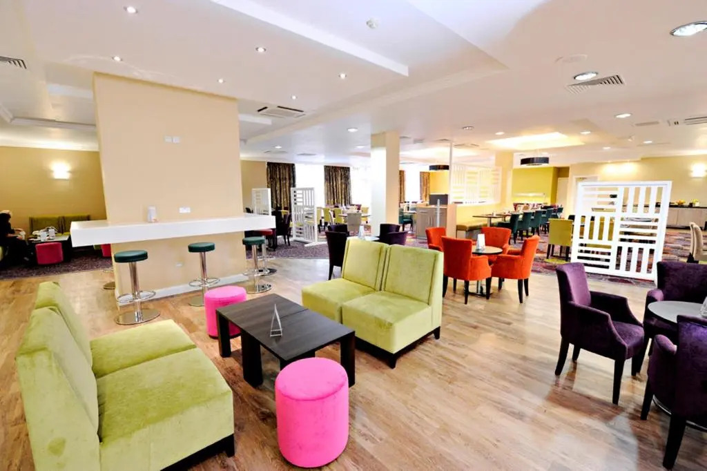 Link Hotel
