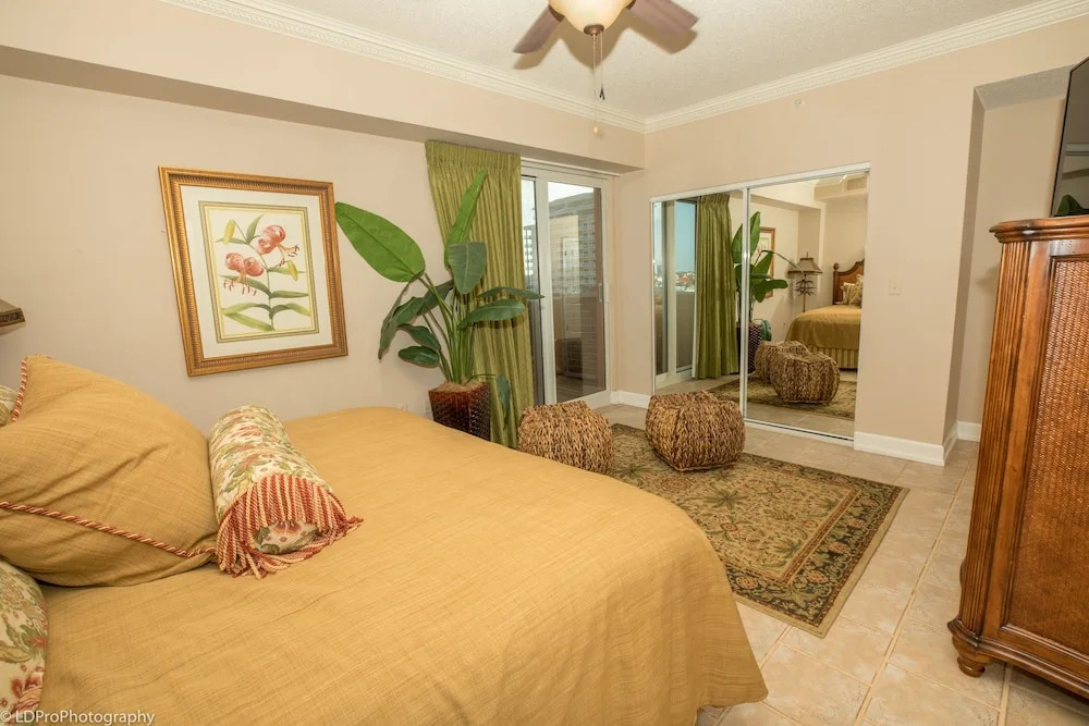 Oceania 408 3 Bedroom Condo