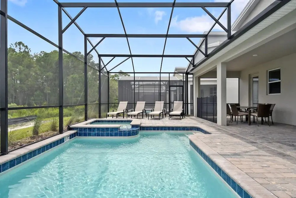 Home 9 Bed Pool Best Location Storey Lake