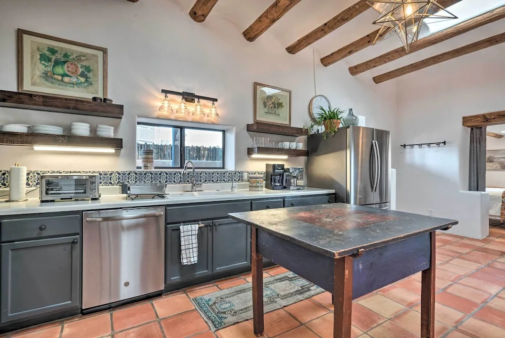 Adobe House w/ Patio - Walk to Dtwn Plaza & Shops!