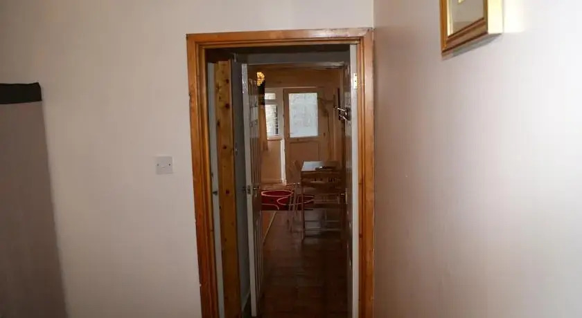 The Annexe - Cb1