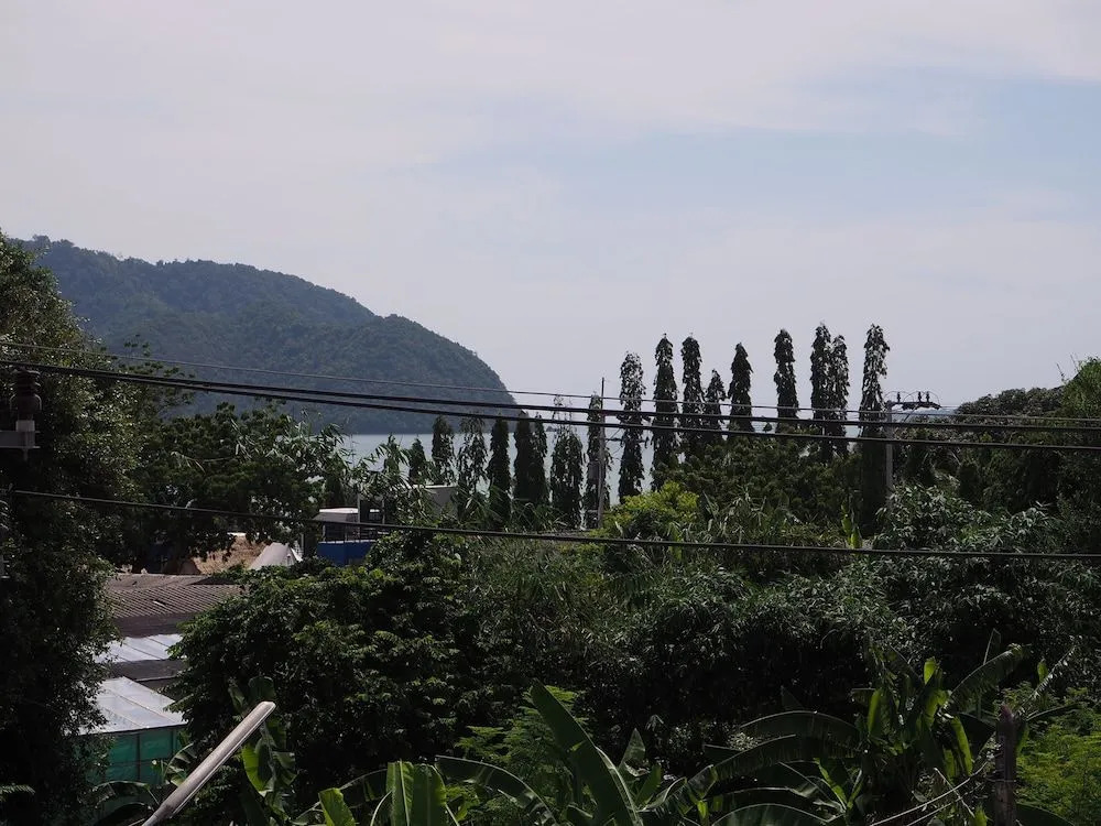 Jaokhun Apartment