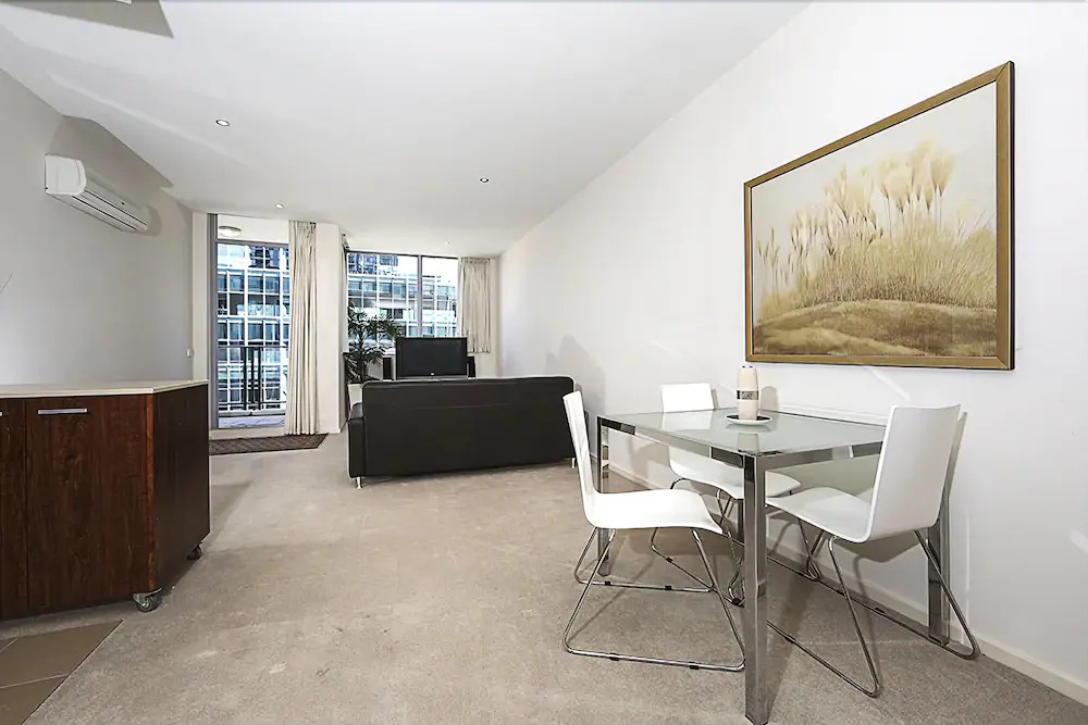 Accommodate Canberra - Metropolitan