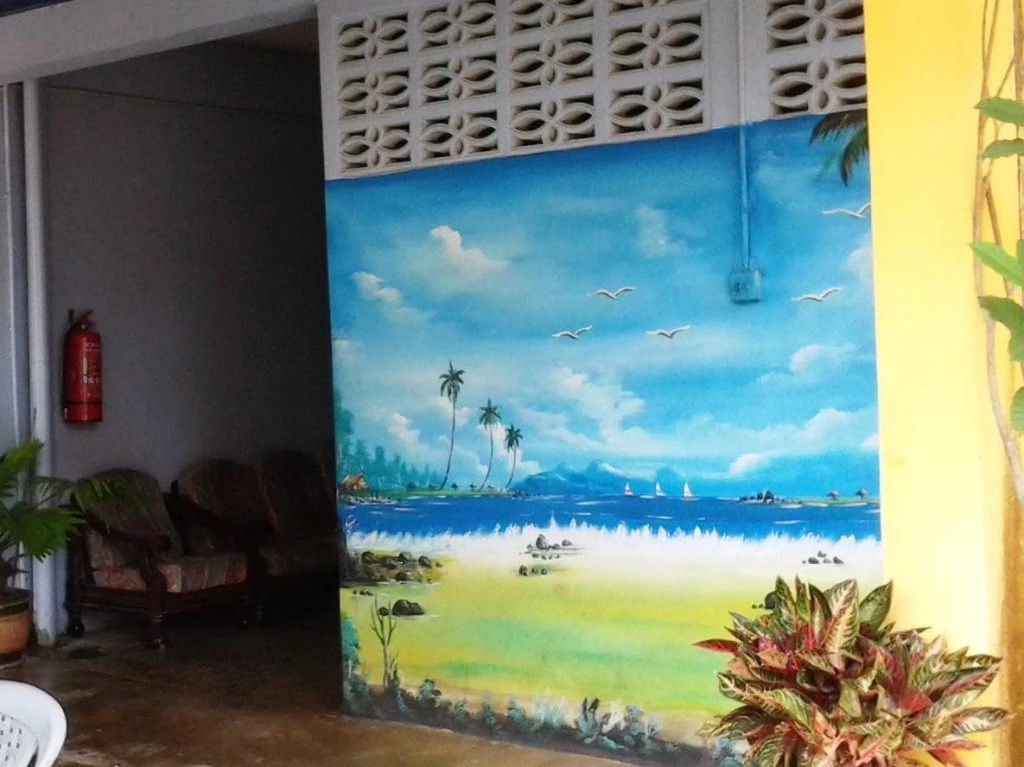 Hotel Ani