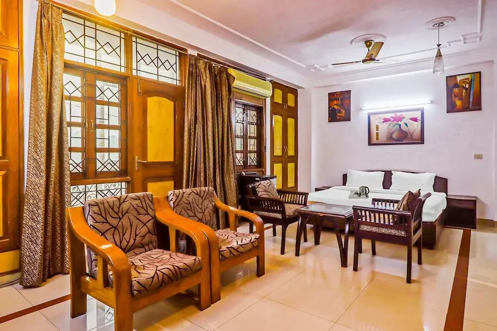 Hotel Vm Residency by OYO