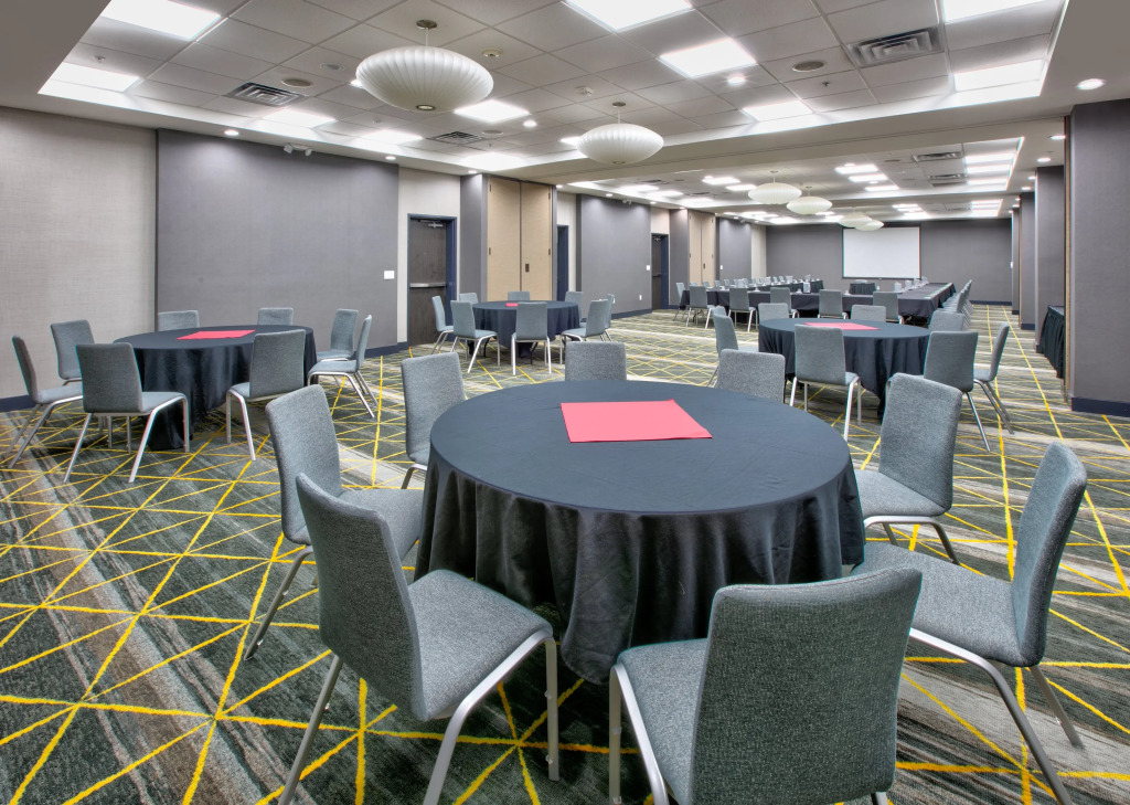 Holiday Inn Dallas - Fort Worth Airport South by IHG