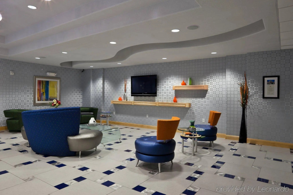 Holiday Inn Express Hotel & Suites Austin NE-Hutto by IHG