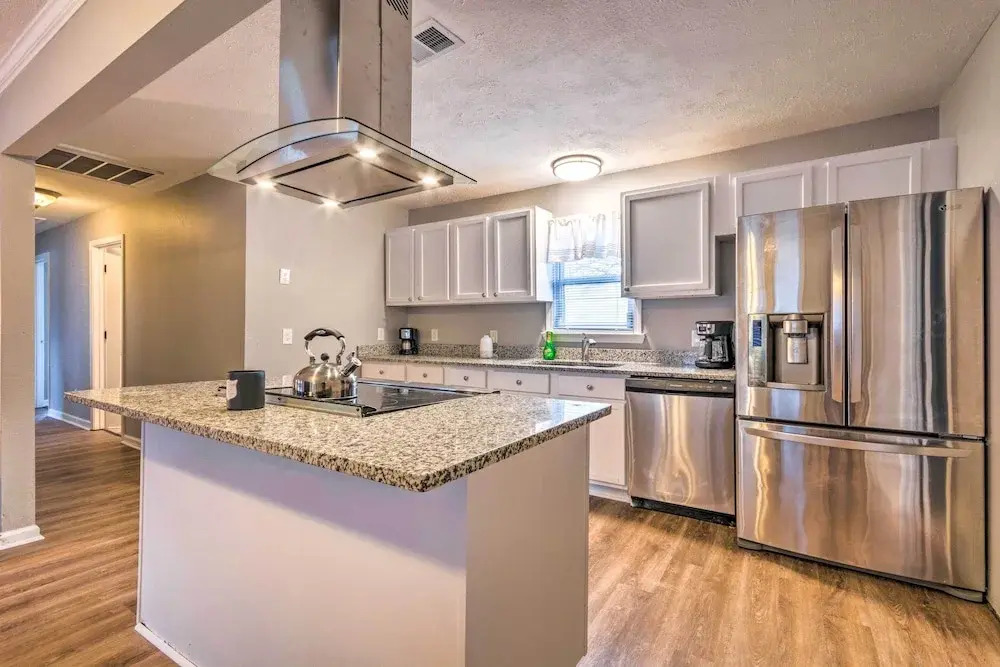 Vacation Rental Home ~ 15 Mi to Little Rock