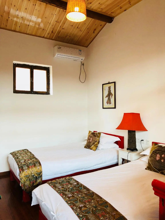 The Great Wall Courtyard Hostel