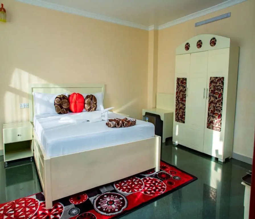 The Golden Pigeon Hotel And Spa