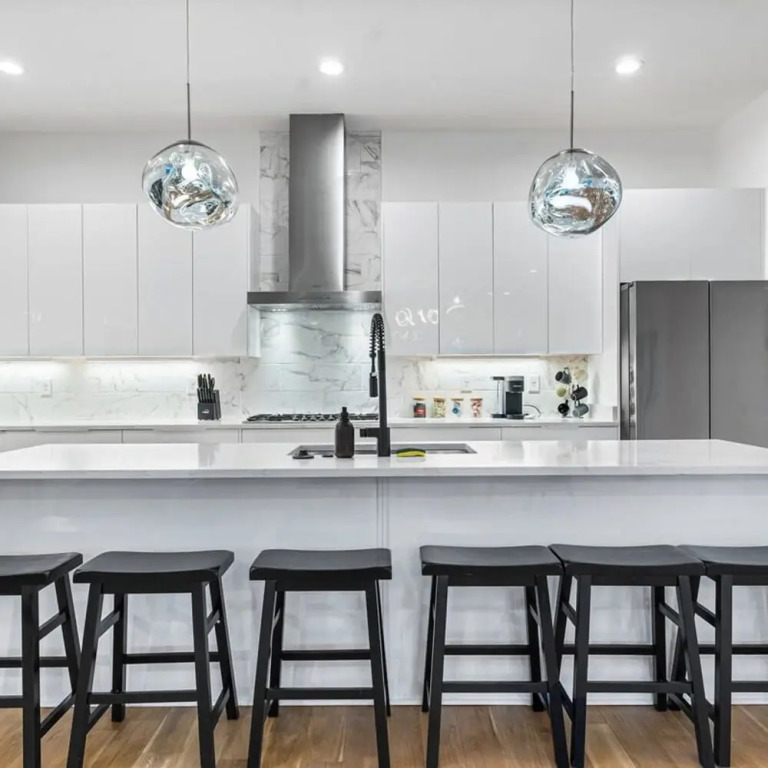 Modern Elegance in Charlotte