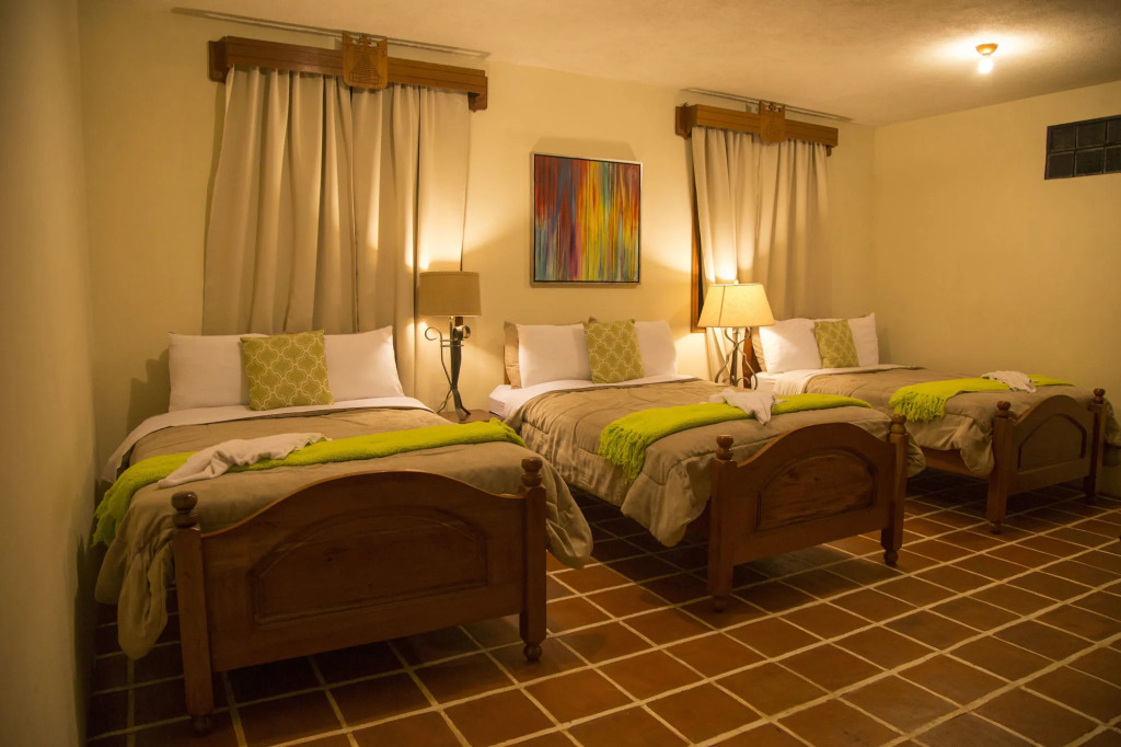 El Carmen Suites