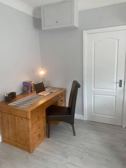 Large 1 bedroom Apartment Chester, Hoole Sleeps 4.
