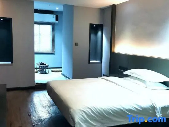 Jishou Wujing Hotel