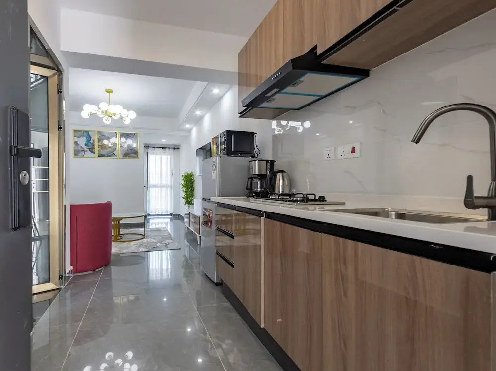 Erica Suites - Riverside 1BR Apartments