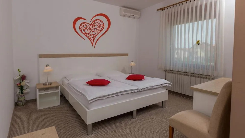 Rooms Pleška