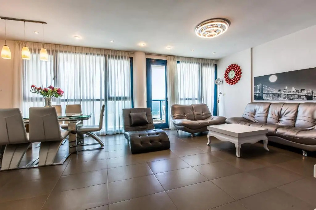 M Sea Suites - By The Beach